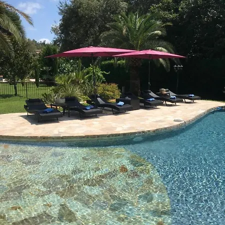 Luxueuse Piscine Et Jacuzzi Villa *